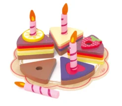 Gros gâteau d'anniversaire