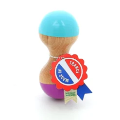 Hochet du Jura en bois, Turquoise et violet