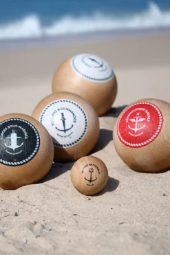 Jeu de pétanque - Marine nationale